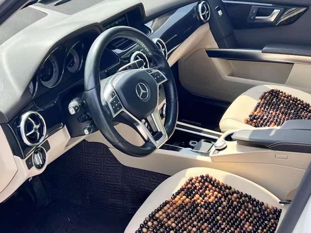 奔馳 奔馳GLK級  2015款 GLK 260 4MATIC 動感型 極致版圖片