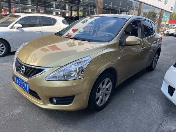 日产 骐达  2011款 1.6L CVT智能型