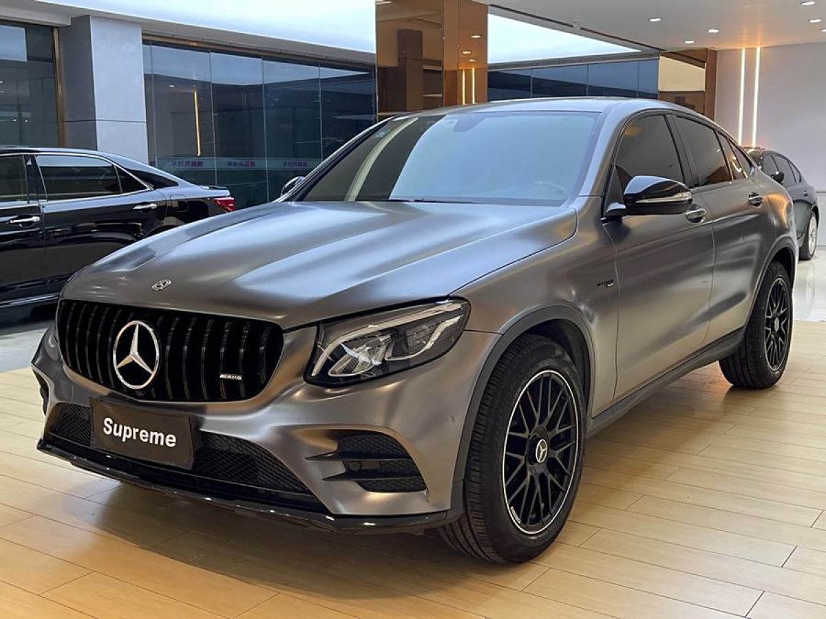 奔馳 奔馳GLC  2023款 GLC 300 4MATIC 轎跑SUV圖片