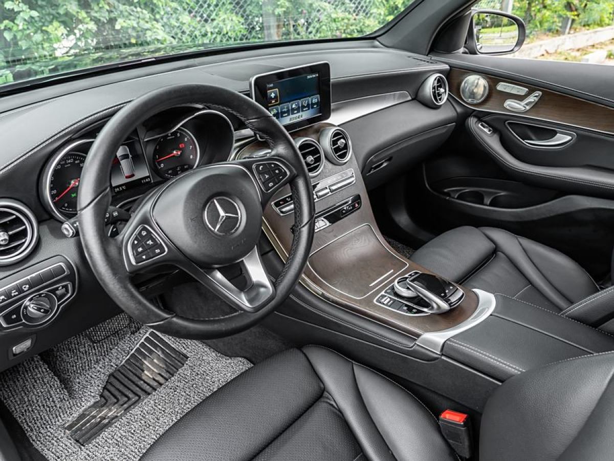 2019年1月奔馳 奔馳GLC  2019款 GLC 300 L 4MATIC 動感型