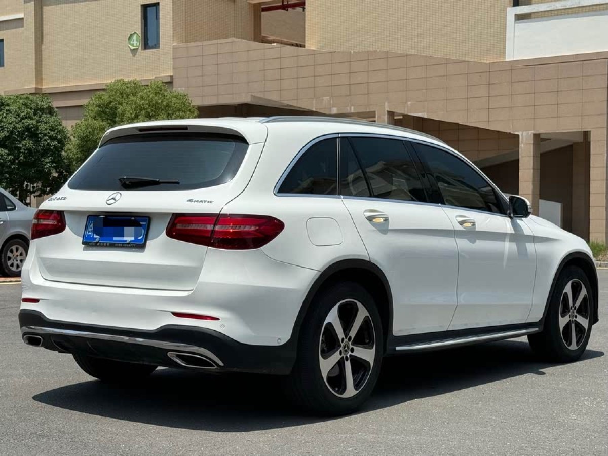 奔馳 奔馳GLC  2018款 改款 GLC 260 4MATIC 豪華型圖片
