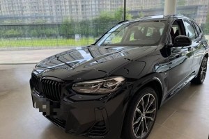 寶馬X3 寶馬 xDrive30i 領(lǐng)先型 M曜夜套裝