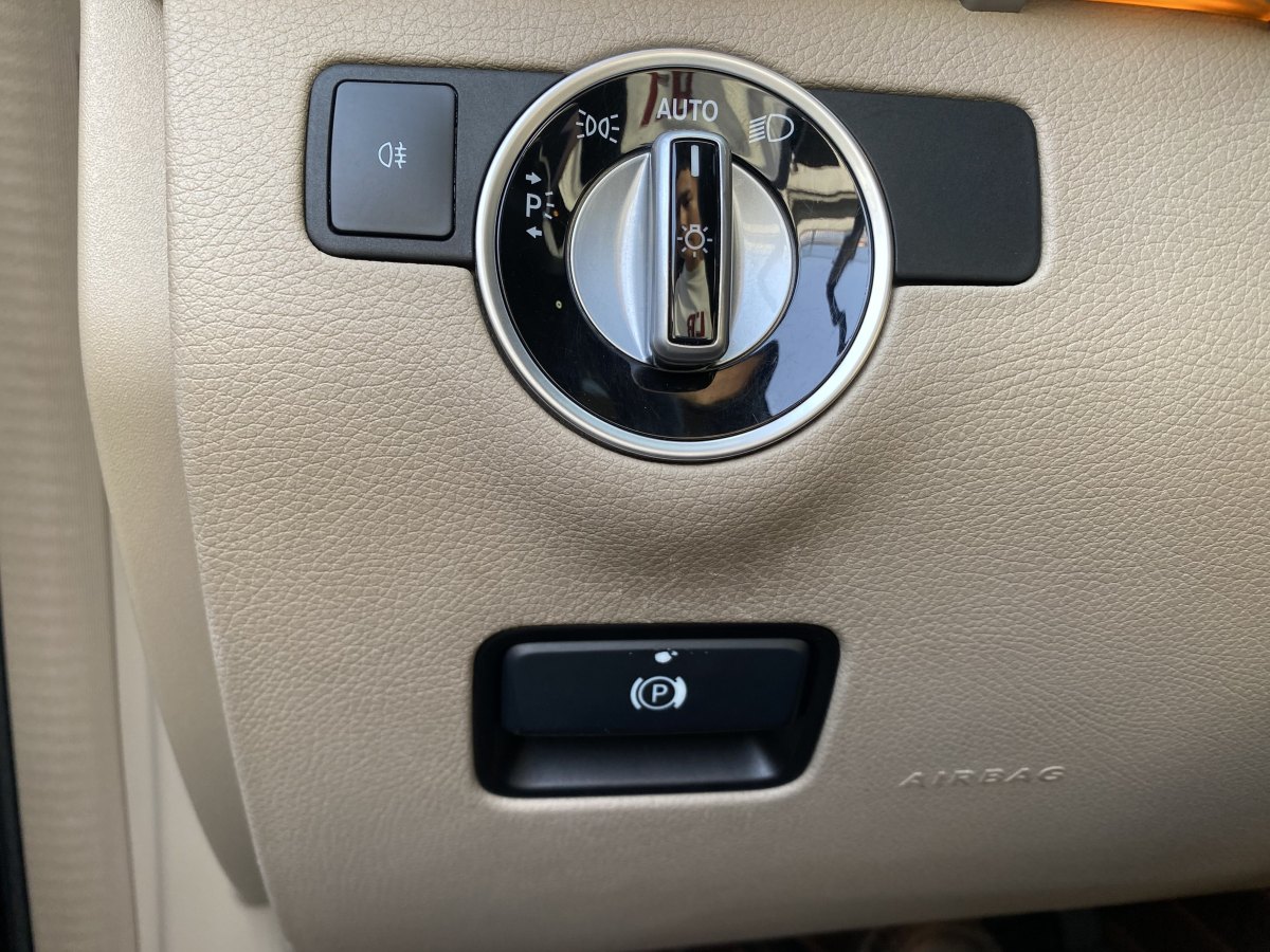 奔驰 奔驰GL级  2014款 GL 400 4MATIC动感型图片