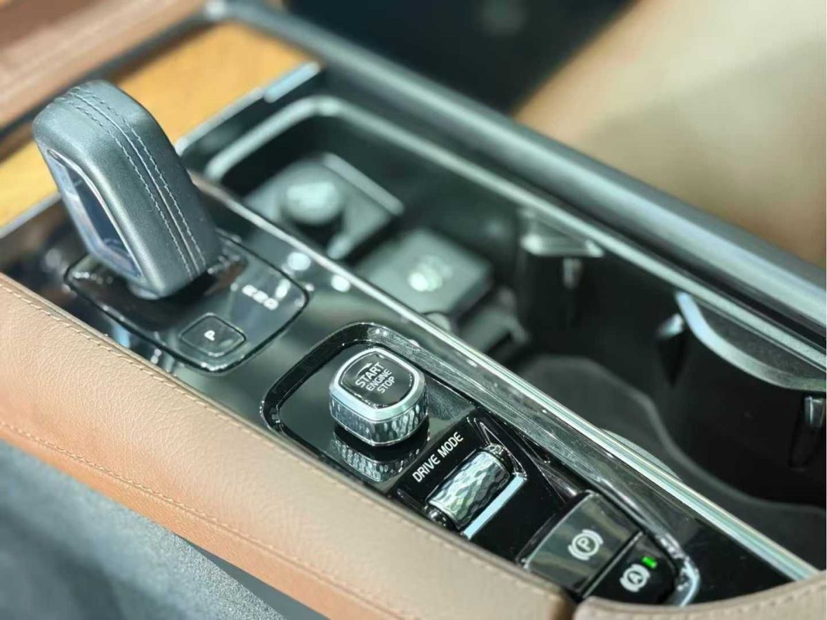 沃爾沃 XC90  2020款 T5 智行豪華版 5座圖片