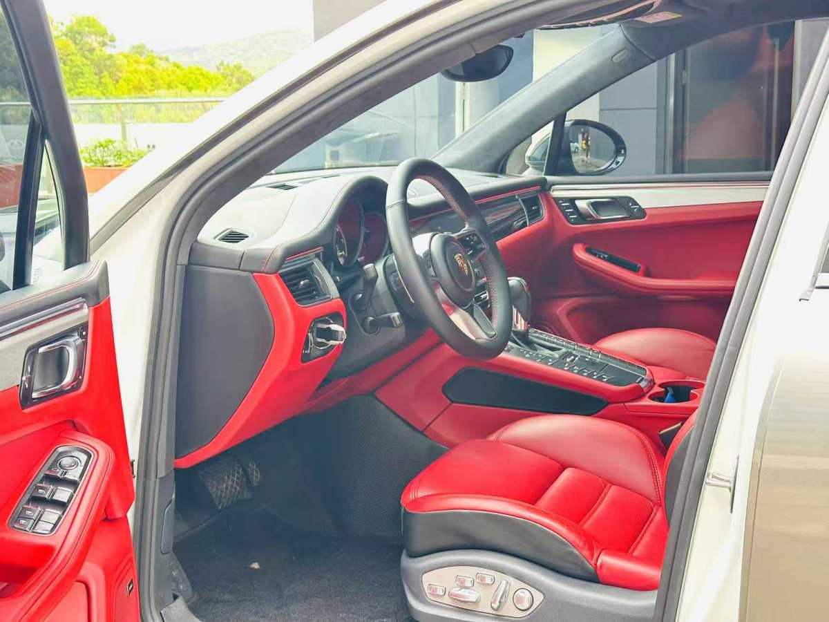 保時(shí)捷 Macan  2014款 Macan Turbo 3.6T圖片