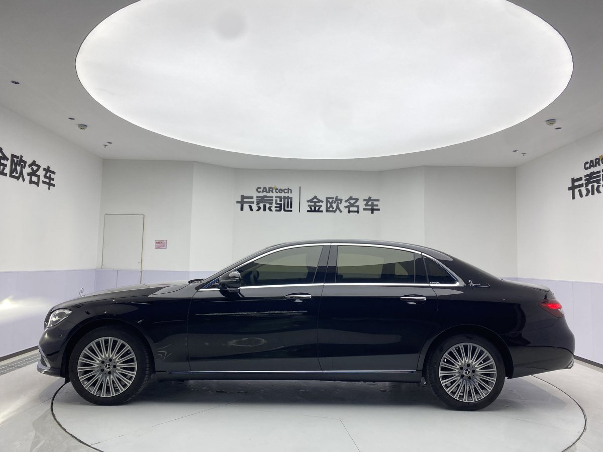 奔馳 奔馳E級  2023款 改款 E 300 L 時(shí)尚型圖片