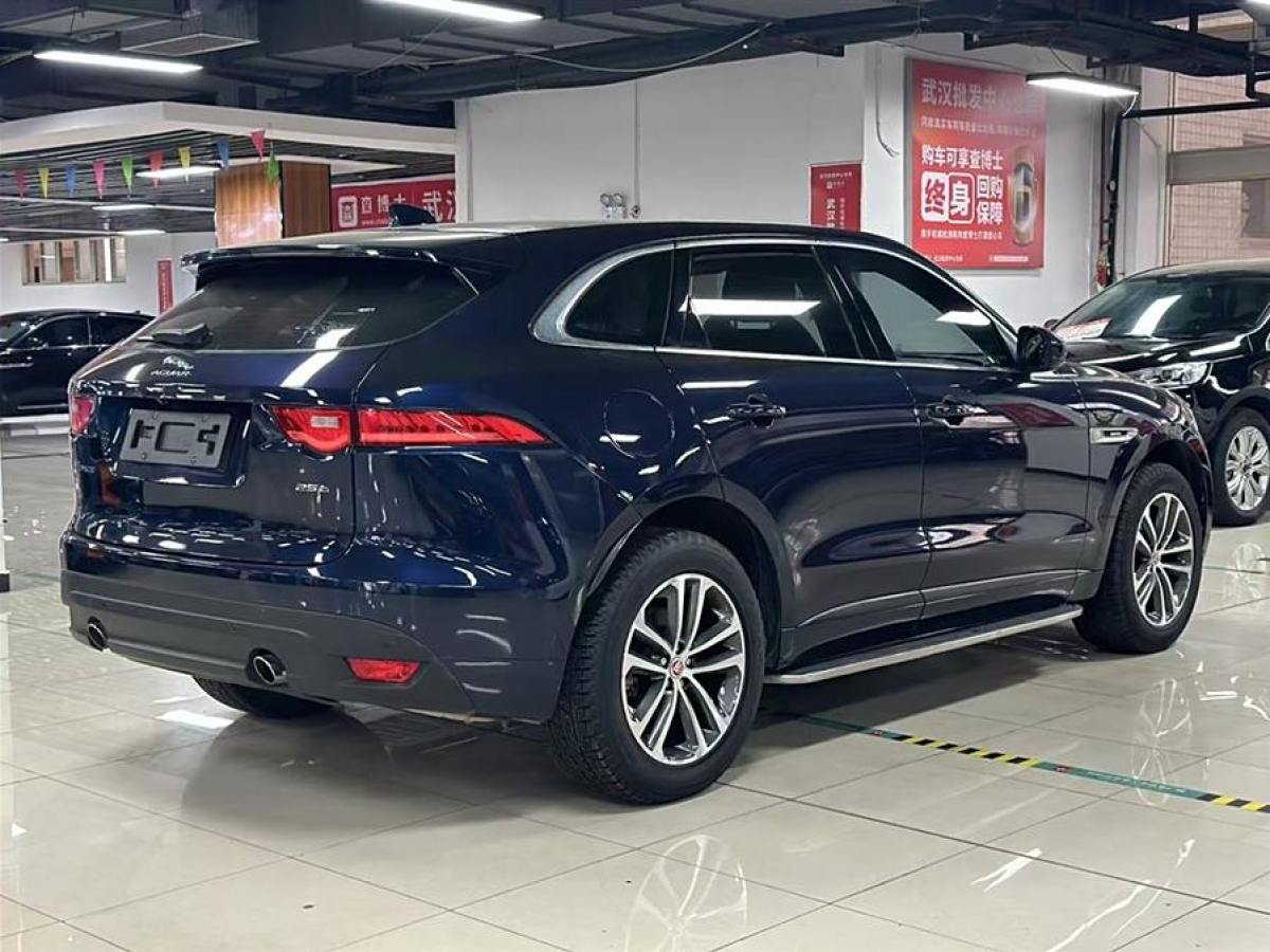 2018年2月捷豹 F-PACE  2016款 2.0T 兩驅(qū)R-Sport運動版