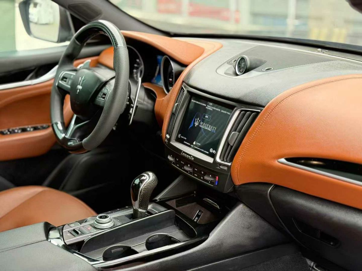 瑪莎拉蒂 Levante  2019款 3.8T GTS圖片