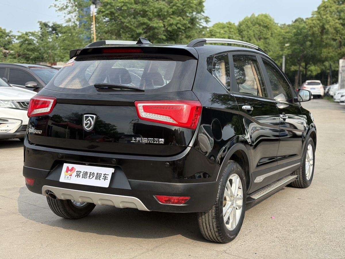 寶駿 560  2015款 1.8L 手動舒適型圖片