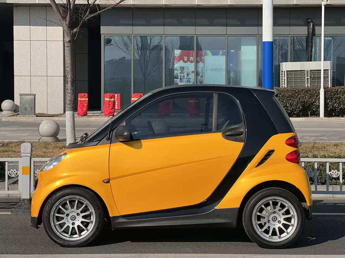 smart fortwo  2013款 1.0 MHD 新年特別版圖片