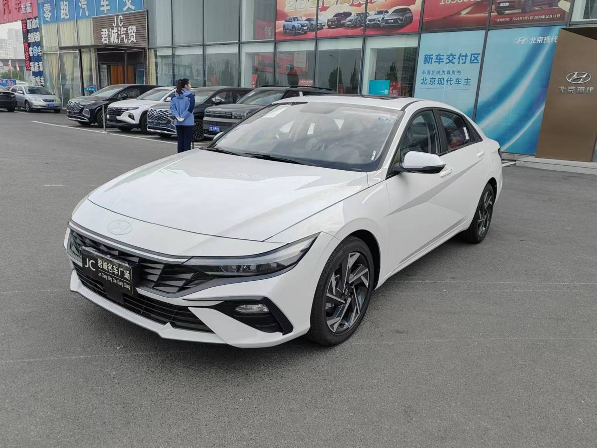 現(xiàn)代 伊蘭特  2023款 1.5L CVT GLX精英版圖片