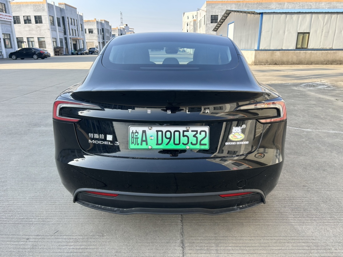 特斯拉 Model 3  2023款 煥新版 后輪驅(qū)動圖片