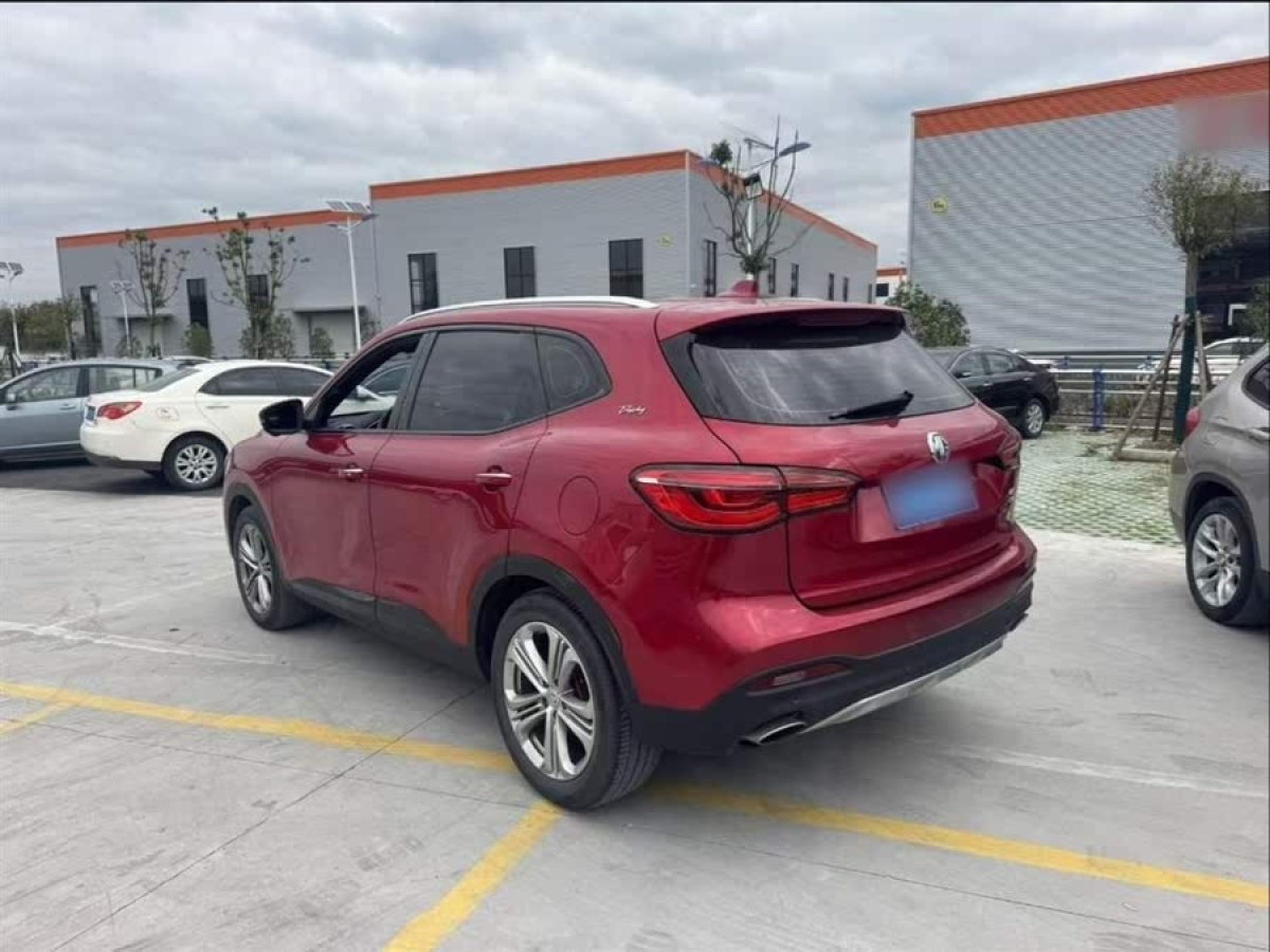 名爵 名爵HS  2018款 30T 自動兩驅(qū)Trophy荷爾蒙燃情版圖片