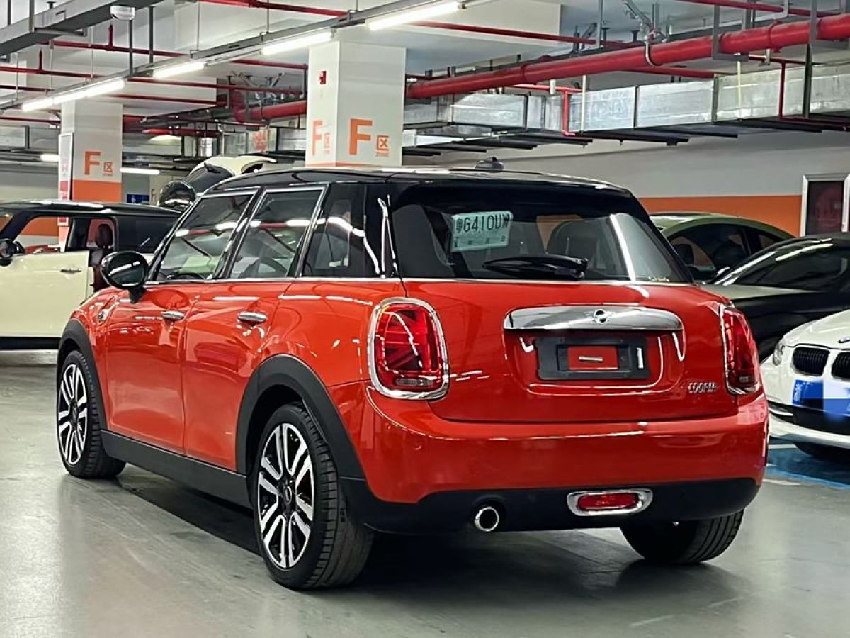 2020年2月MINI MINI  2019款 1.5T COOPER 經(jīng)典派 五門版