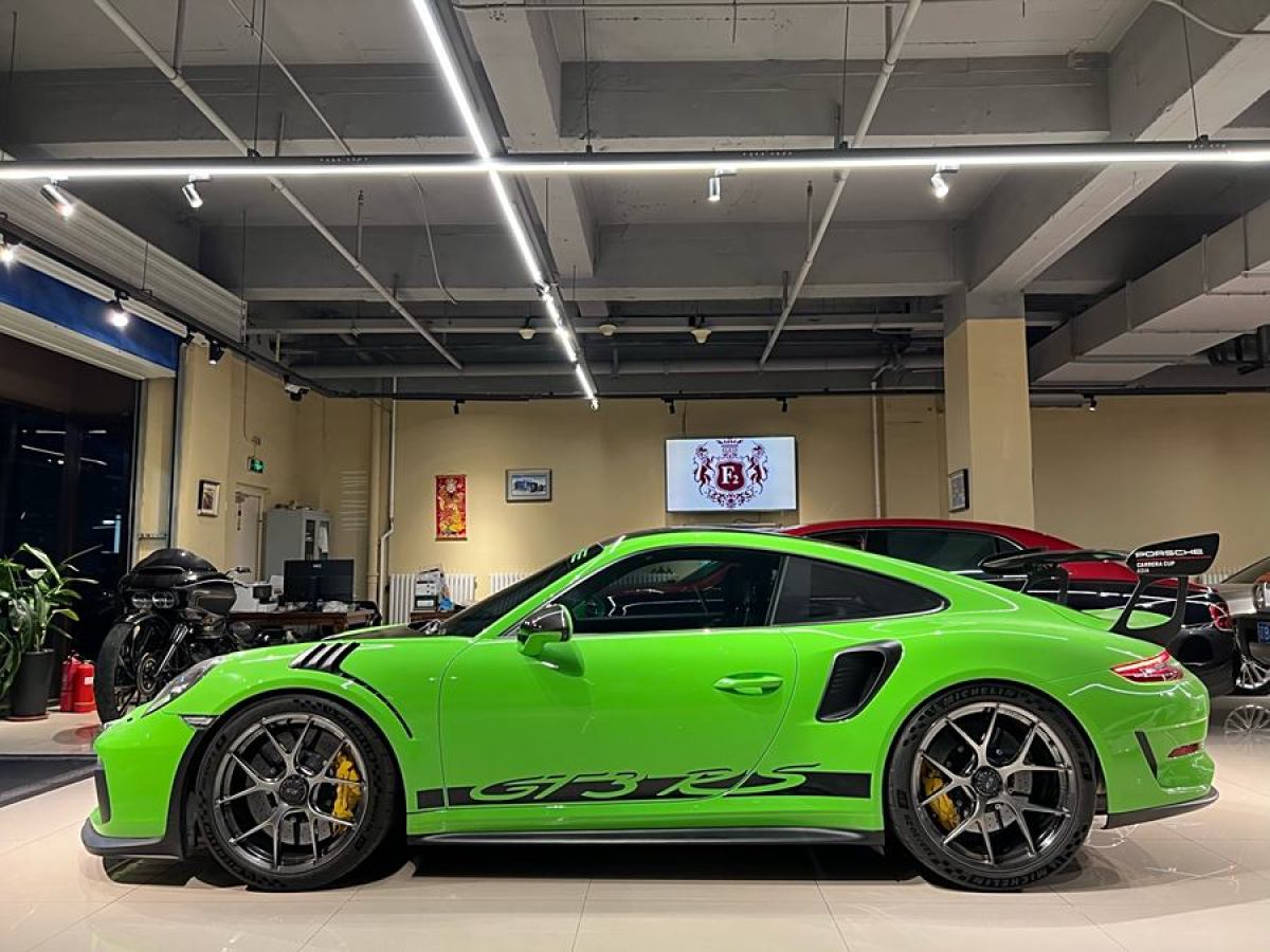 2019年2月保時(shí)捷 911  2018款 GT3 RS 4.0L