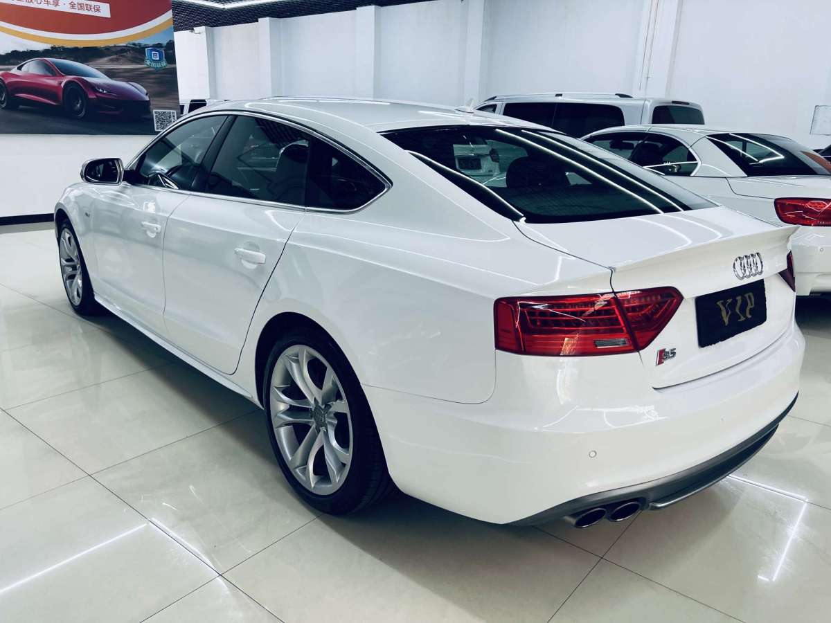 2012年12月奧迪 奧迪S5  2012款 S5 3.0T Sportback