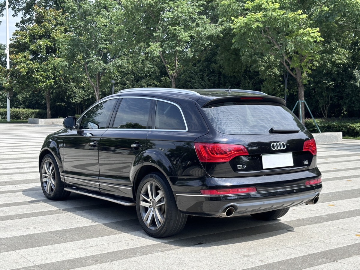 奧迪 奧迪Q7  2010款 3.6 FSI quattro 基本型圖片