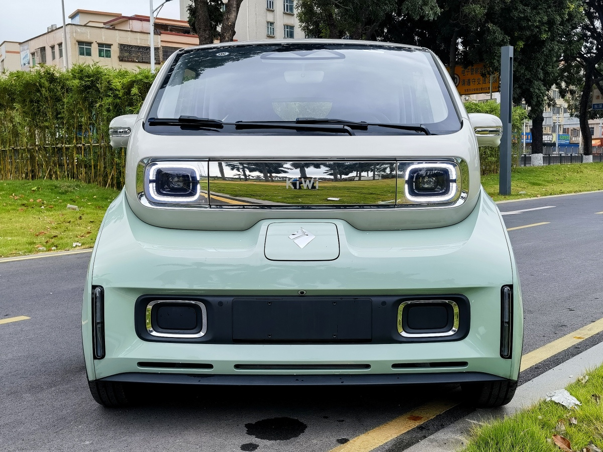 2024年10月寶駿 寶駿KiWi EV  2023款 大疆版 磷酸鐵鋰