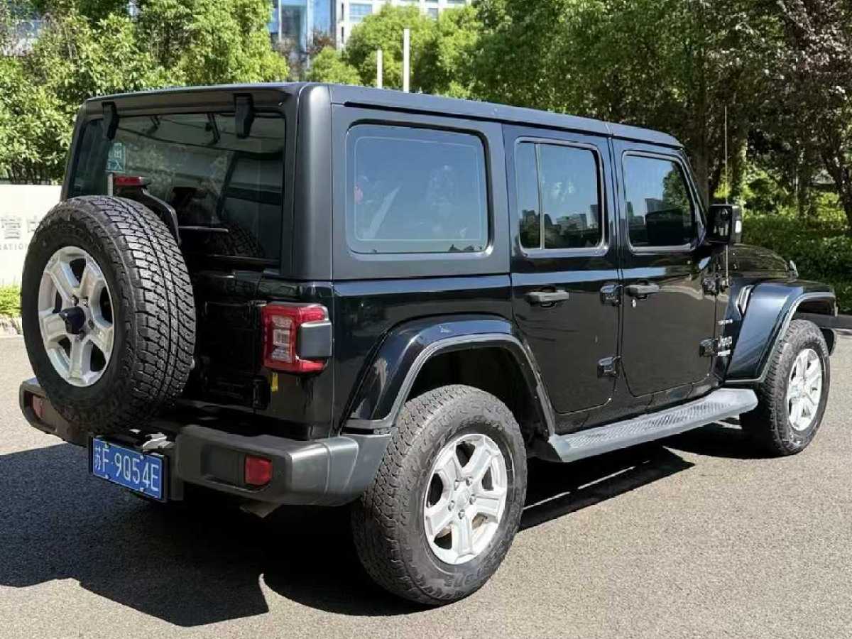 2019年8月Jeep 牧馬人  2019款 2.0T Sahara 四門版 國VI