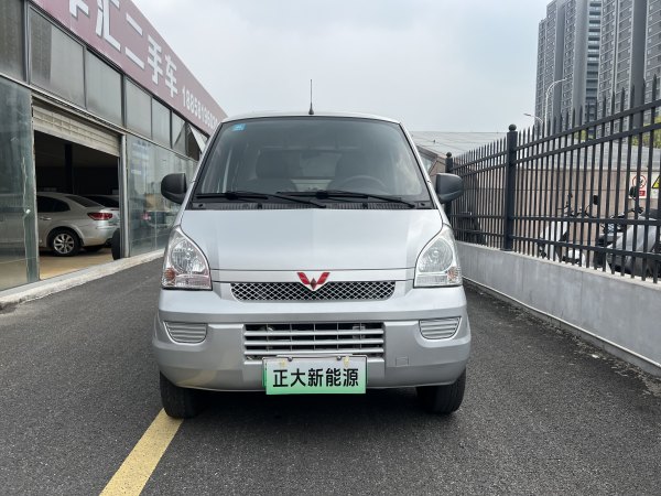 五菱 五菱荣光EV  2020款 封窗版基本型2座300KM