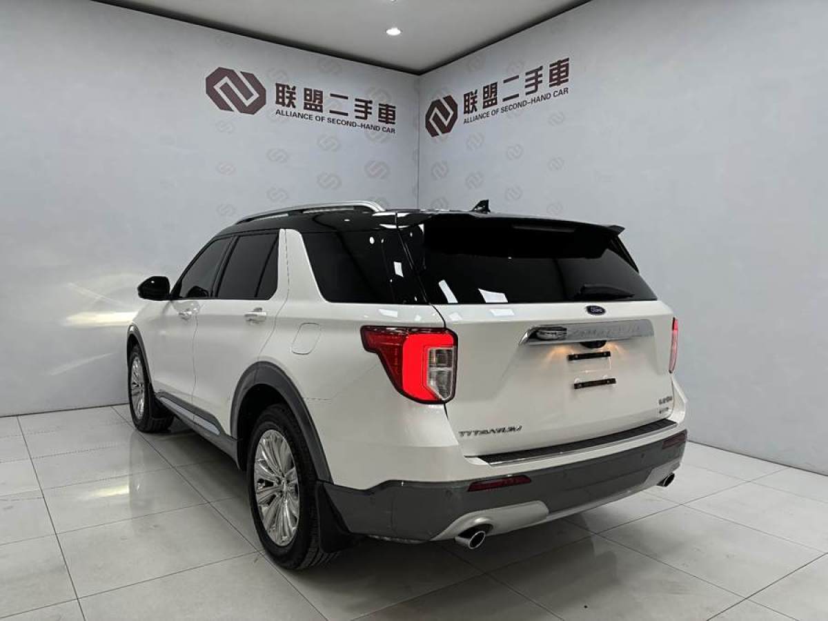 2021年8月福特 探險(xiǎn)者  2023款 EcoBoost 285 四驅(qū)鈦金版 6座