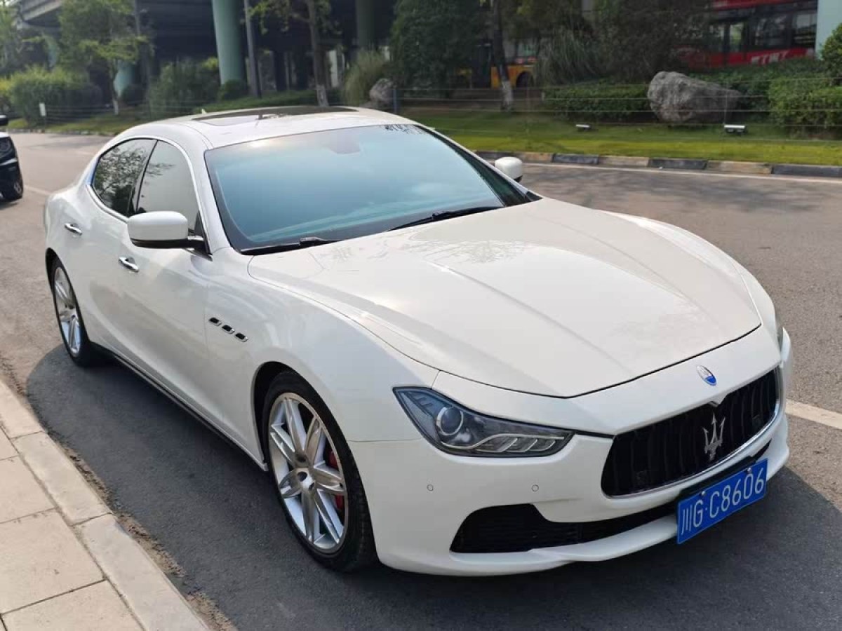 瑪莎拉蒂 Ghibli  2014款 3.0T 標(biāo)準(zhǔn)版圖片