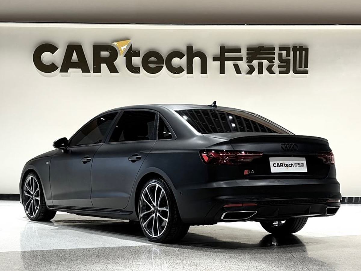 奧迪 奧迪A4L  2020款 45 TFSI quattro 臻選動感型圖片