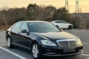 奔馳S級(jí) 奔馳 S 500 L 4MATIC Grand Edition