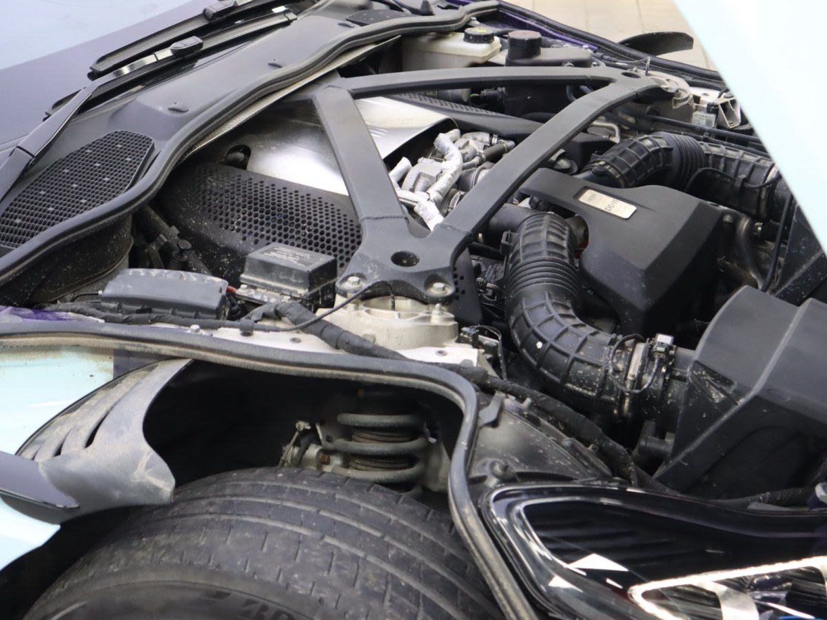 阿斯顿·马丁 阿斯顿・马丁DB11  2020款 4.0T V8 Coupe图片