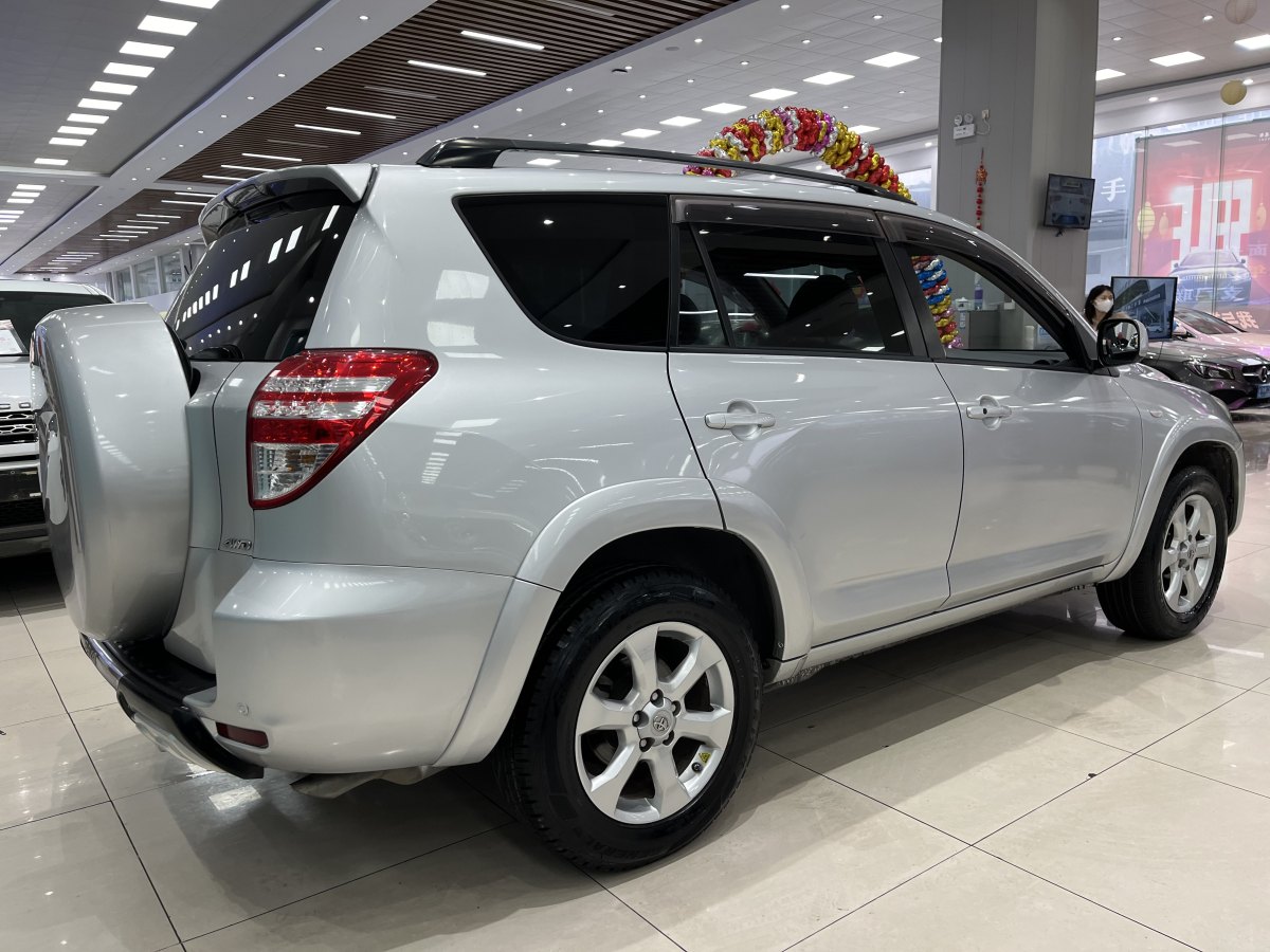 豐田 RAV4榮放  2009款 2.4L 自動豪華版圖片