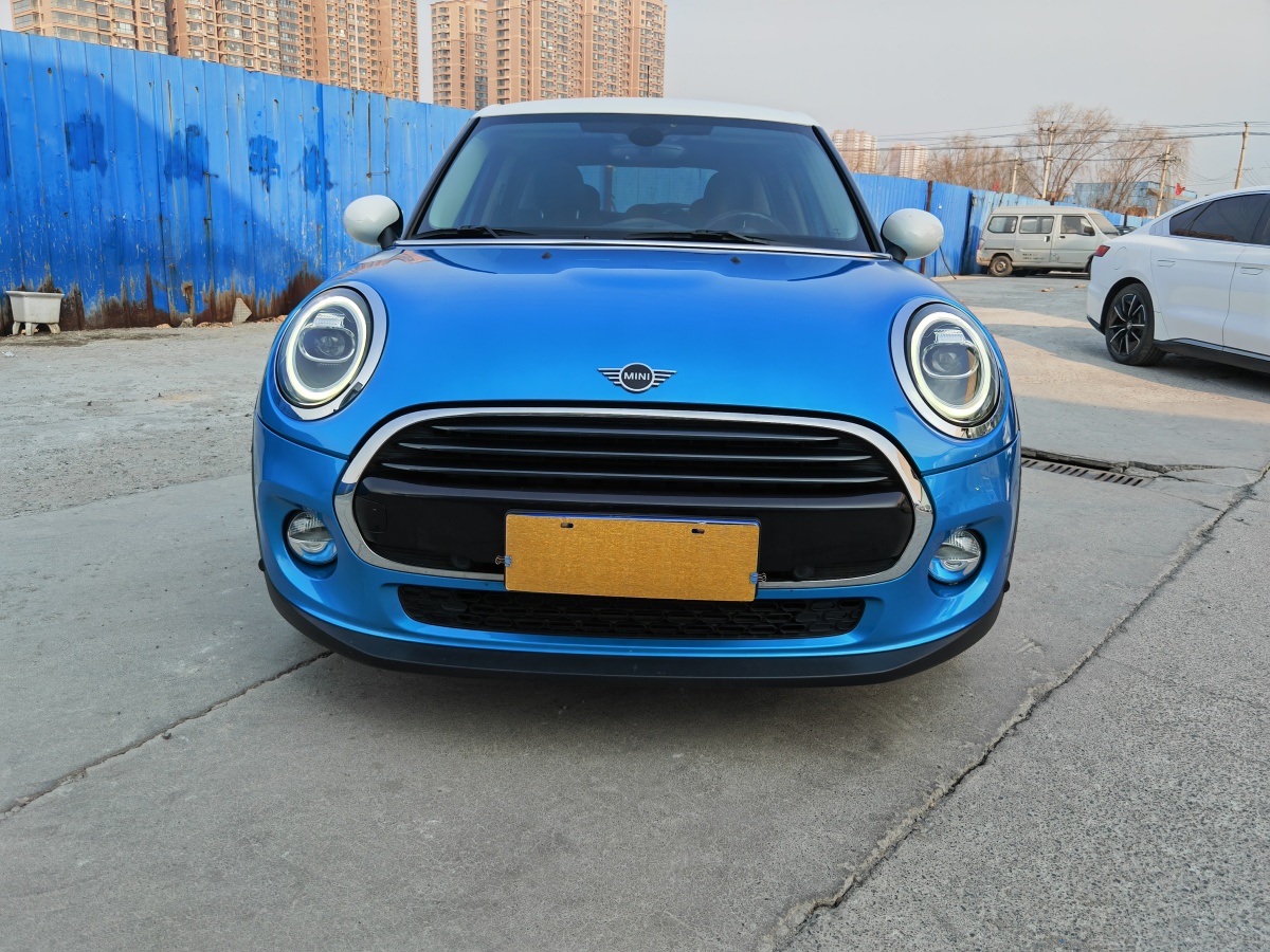 MINI MINI  2018款 1.5T COOPER 經(jīng)典派 五門版圖片