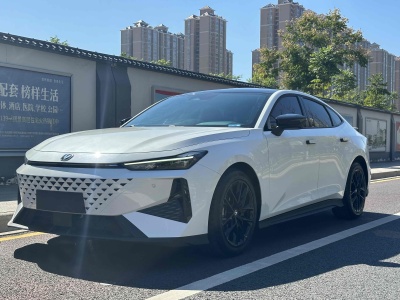 2024年5月 长安 长安UNI-V 1.5T 尊贵型图片