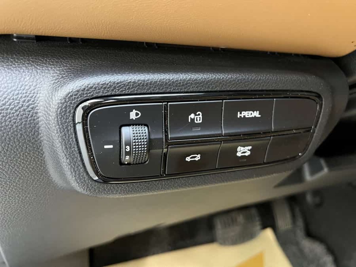 埃安 AION S  2023款 炫 580 55.2kWh 磷酸鐵鋰圖片