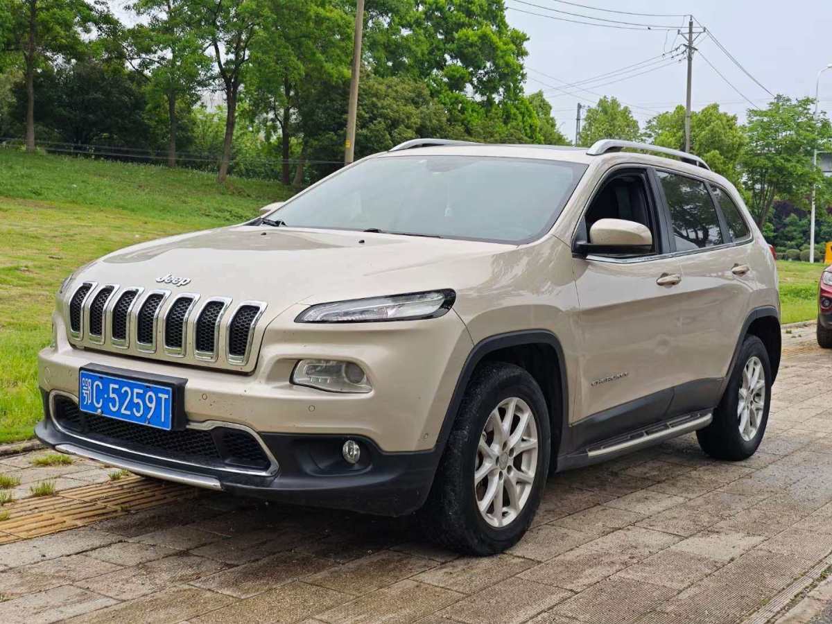 Jeep 自由光  2015款 2.4L 精英版圖片