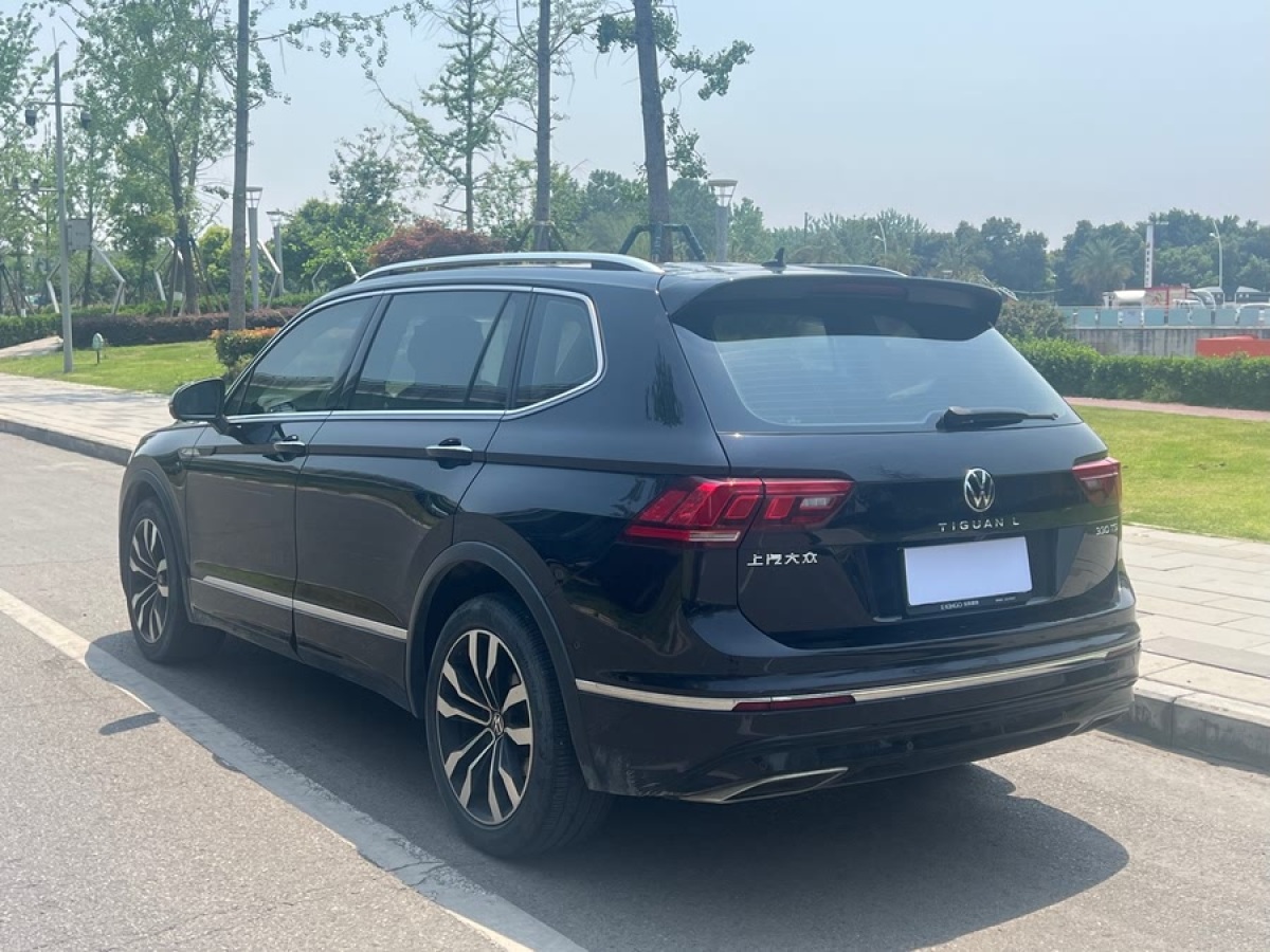 大眾 途觀L  2023款 改款 330TSI 自動(dòng)兩驅(qū)R-Line越享版圖片