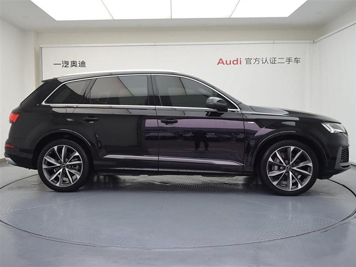 奧迪 奧迪Q7  2023款 55 TFSI quattro S line運動型圖片