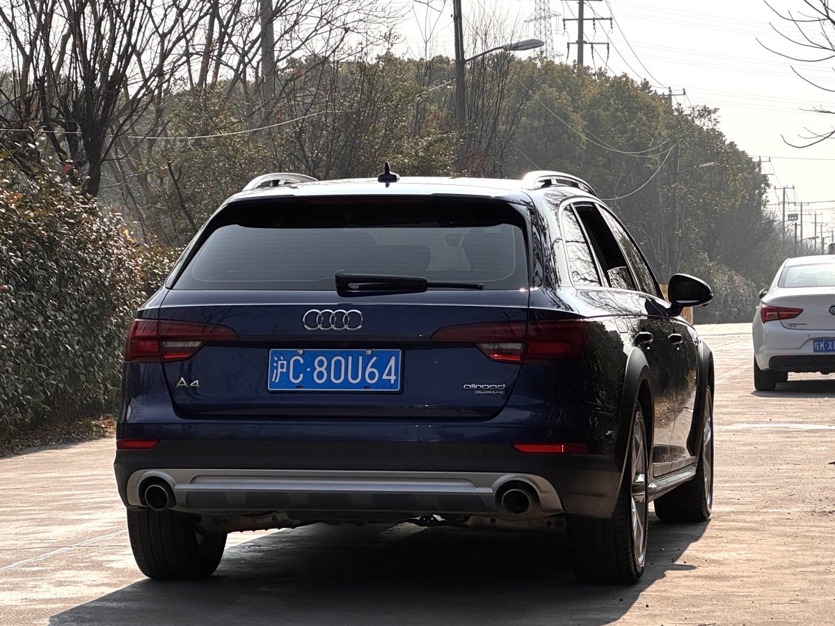 奧迪 奧迪A4  2017款 45 TFSI allroad quattro 運(yùn)動(dòng)型圖片