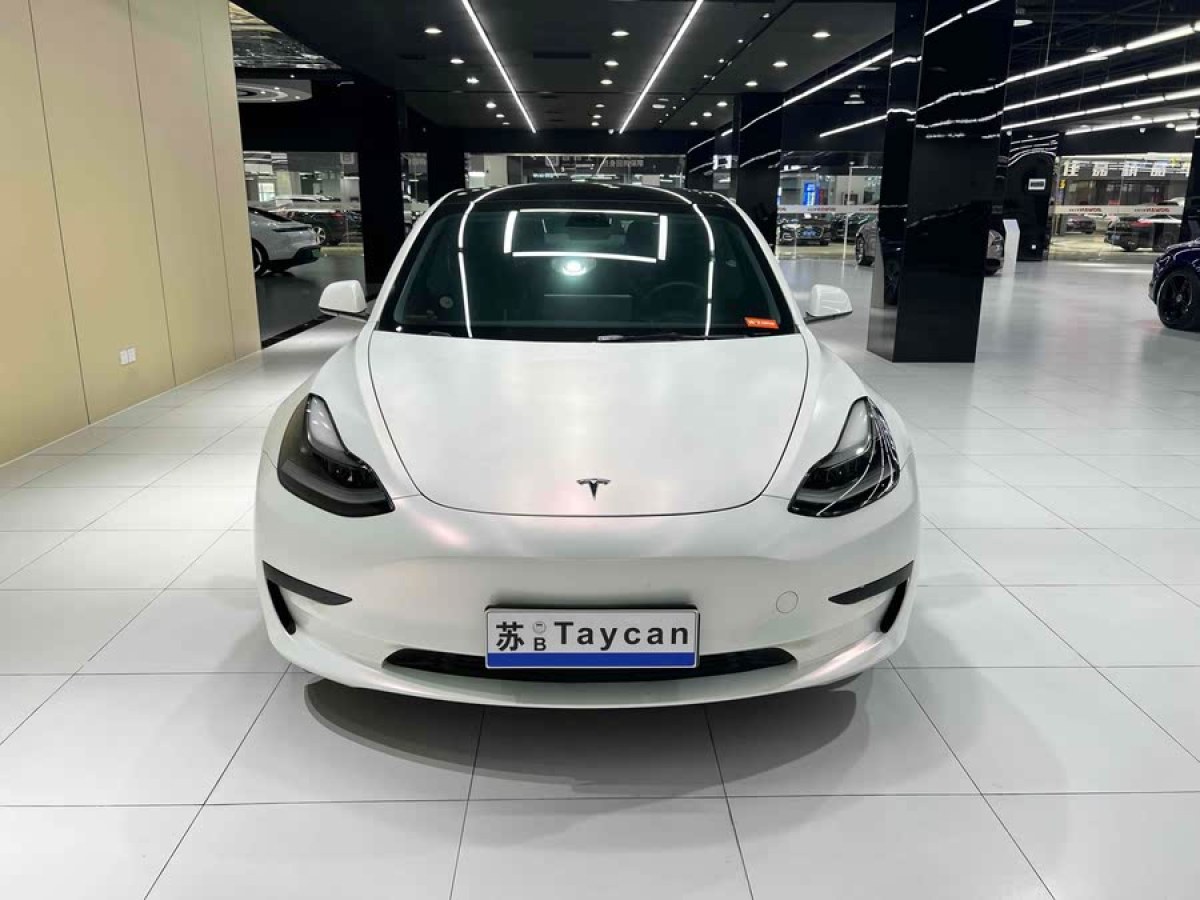 特斯拉 Model 3  2021款 改款 標準續(xù)航后驅(qū)升級版圖片