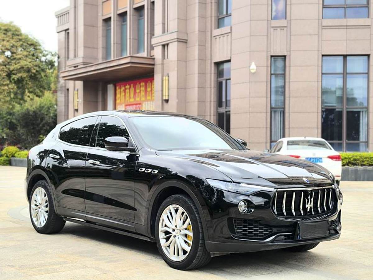 瑪莎拉蒂 Levante  2020款 3.0T 標(biāo)準(zhǔn)版圖片