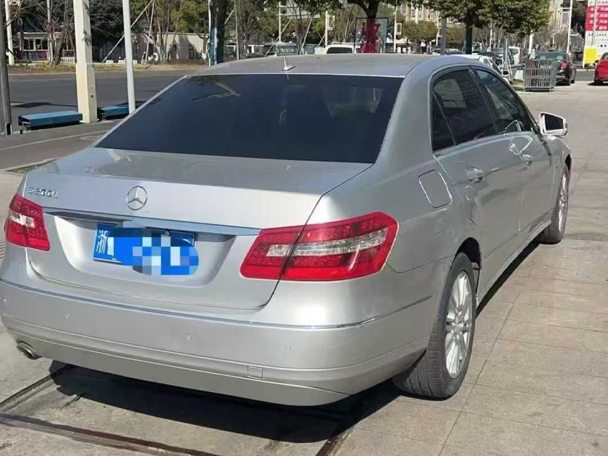 奔馳 奔馳E級  2012款 E 200 L CGI優(yōu)雅型圖片