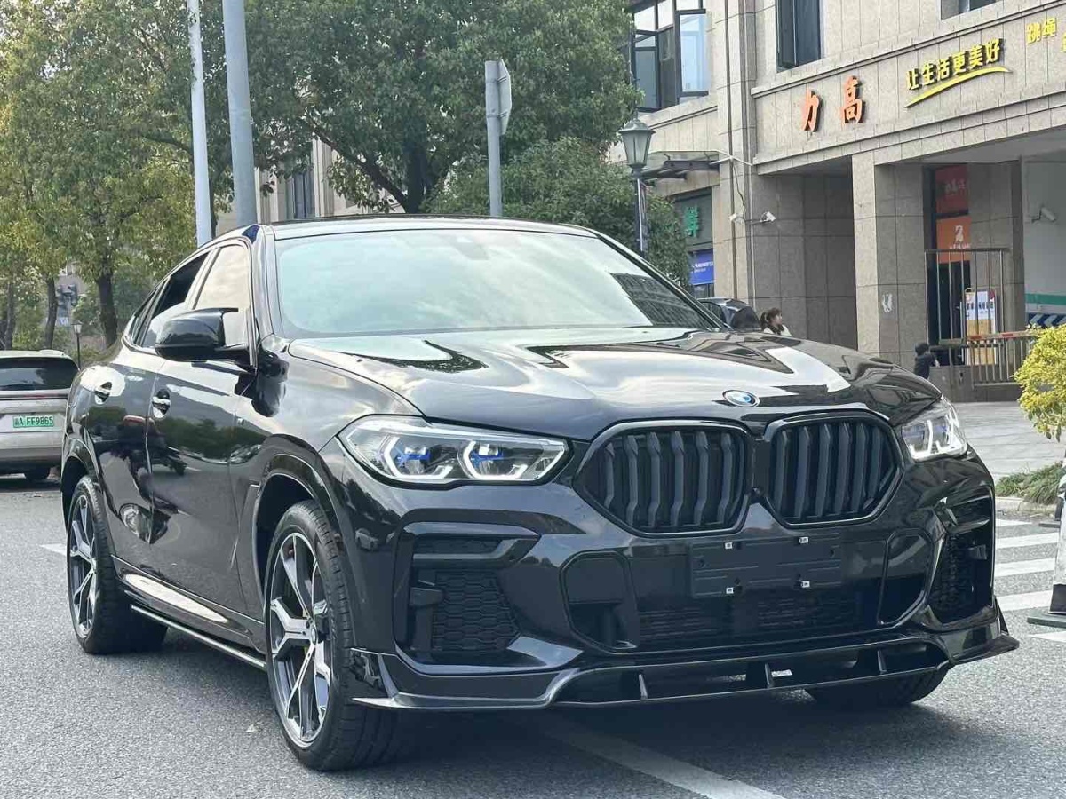 宝马 宝马X6  2022款 改款 xDrive40i M运动套装图片