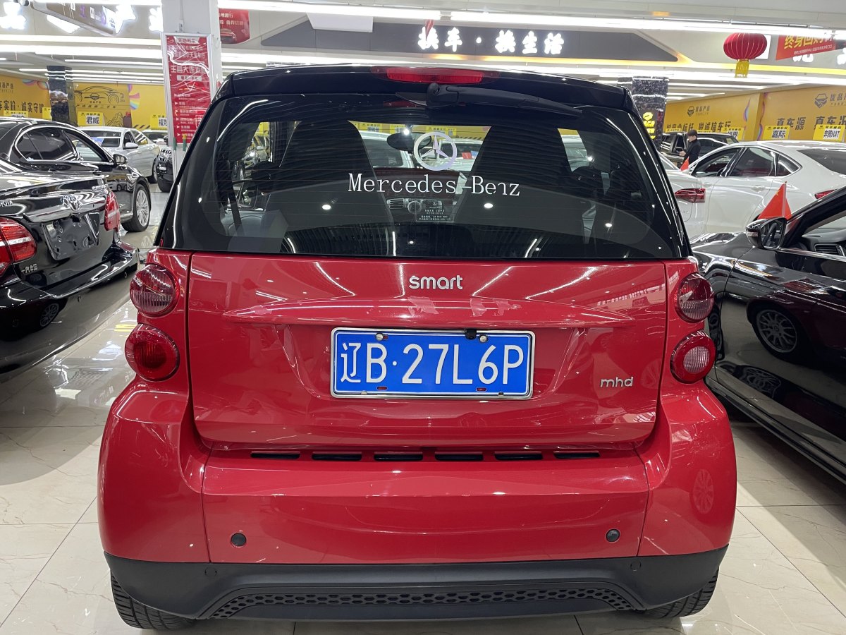 smart fortwo  2012款 1.0 MHD 硬頂標(biāo)準(zhǔn)版圖片