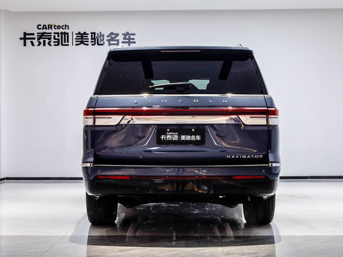 林肯 領(lǐng)航員  2022款 3.5T 尊耀版圖片