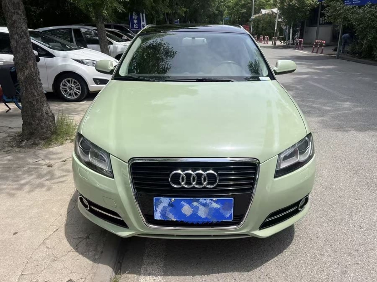 奧迪 奧迪A3  2012款 Sportback 1.8T 豪華型圖片