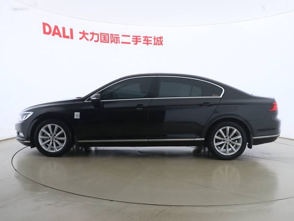 大眾 邁騰  2019款  330TSI DSG 領(lǐng)先型 國VI圖片