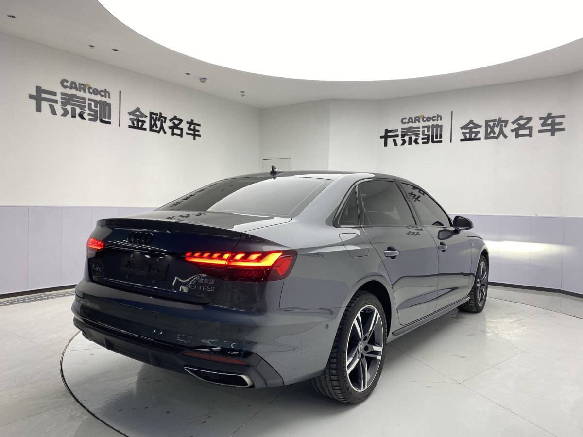 奧迪 奧迪A4L  2022款 40 TFSI 豪華動感型圖片