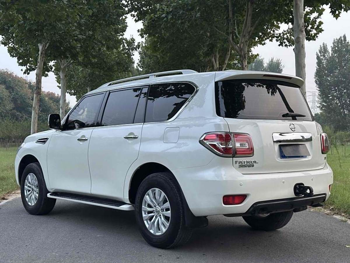 日產(chǎn) 途樂  2018款 4.0L 旗艦型圖片