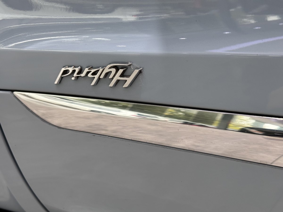 賓利 添越PHEV  2021款 3.0T PHEV圖片