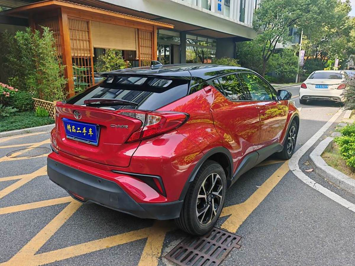 2019年9月豐田 C-HR  2018款 2.0L 領(lǐng)先版 國VI