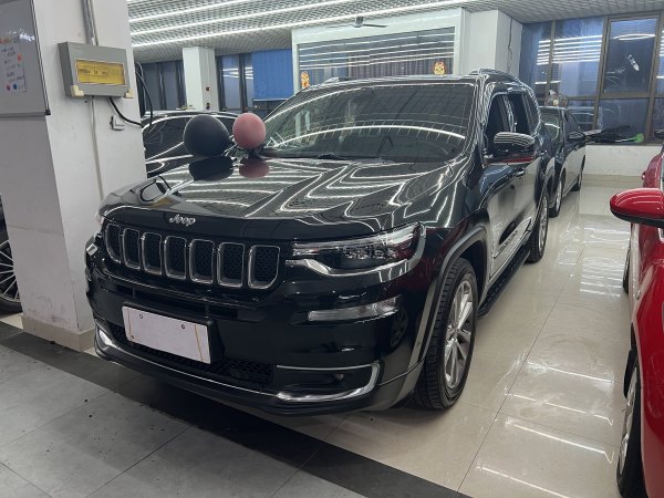 Jeep 指挥官  2018款 2.0T 两驱进享版 国VI